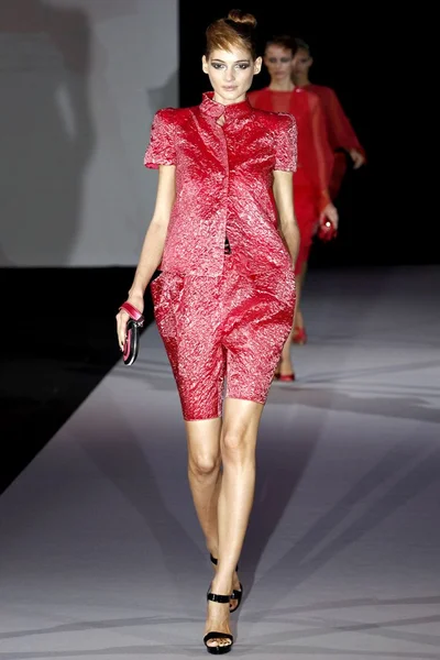 Look 75